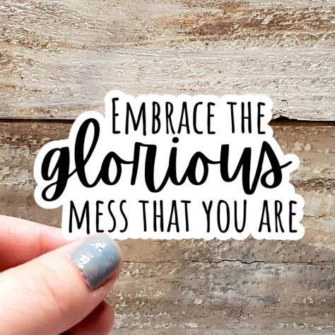 Omfavn Det Herlige Rod Klistermærke for engroshandel hos Gearhart Design Co.