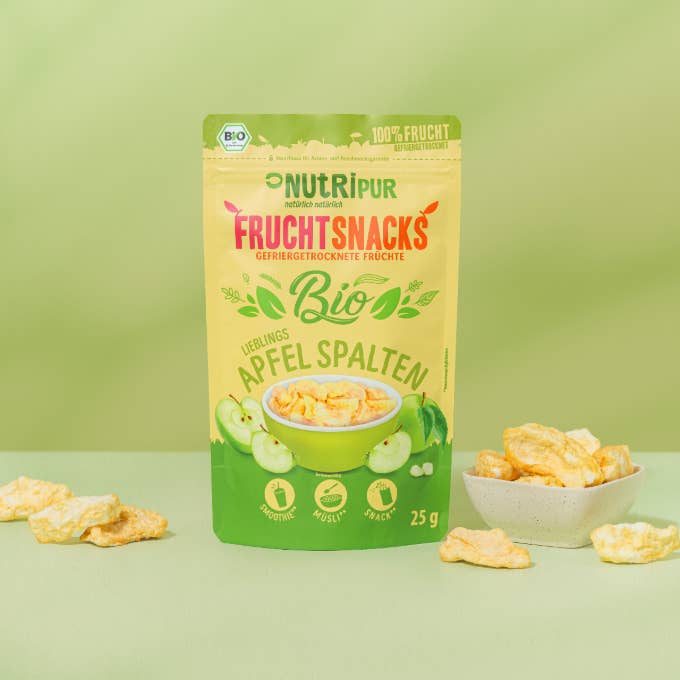 Freeze-dried organic apple slices for wholesale by NutriPur