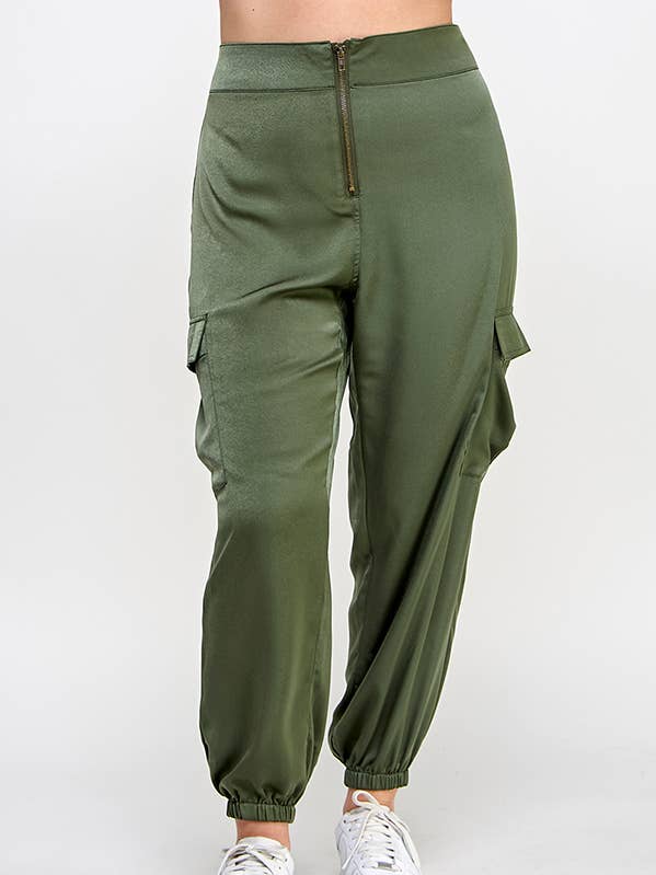 Haute Fox Plus Size & Contemporary – Engroshandel Joggers - Dame – Plus Size Cargo Jogger Ensfarvede Bukser - SS2402P-P