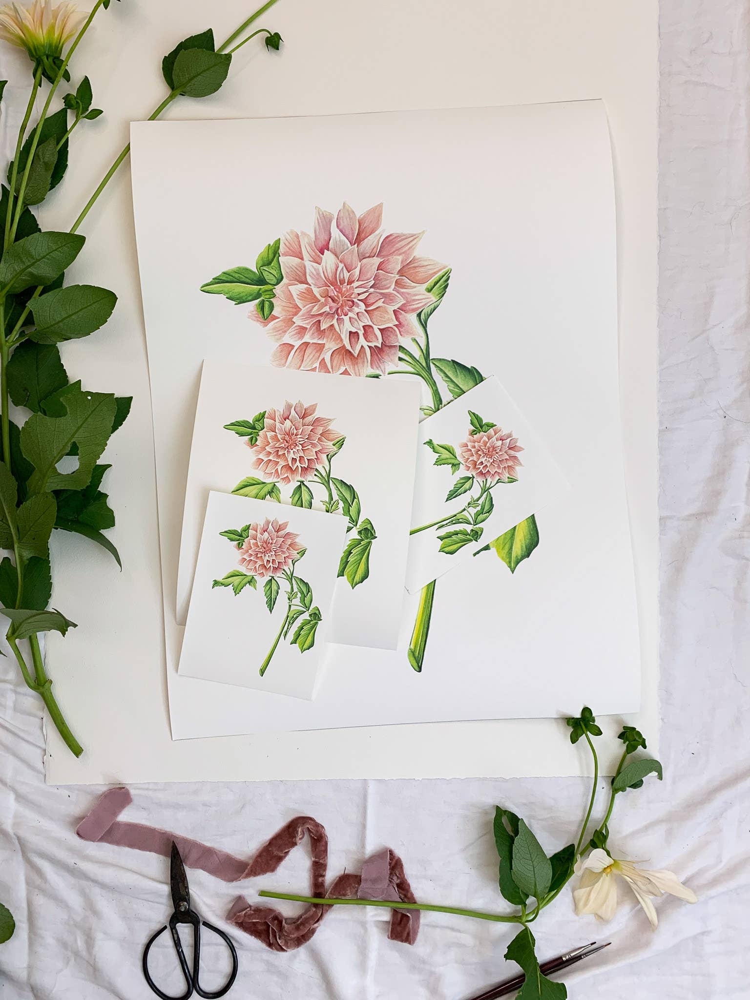 Cara's Garden – wholesale Konsttryck – Cafe au lait i trädgården2