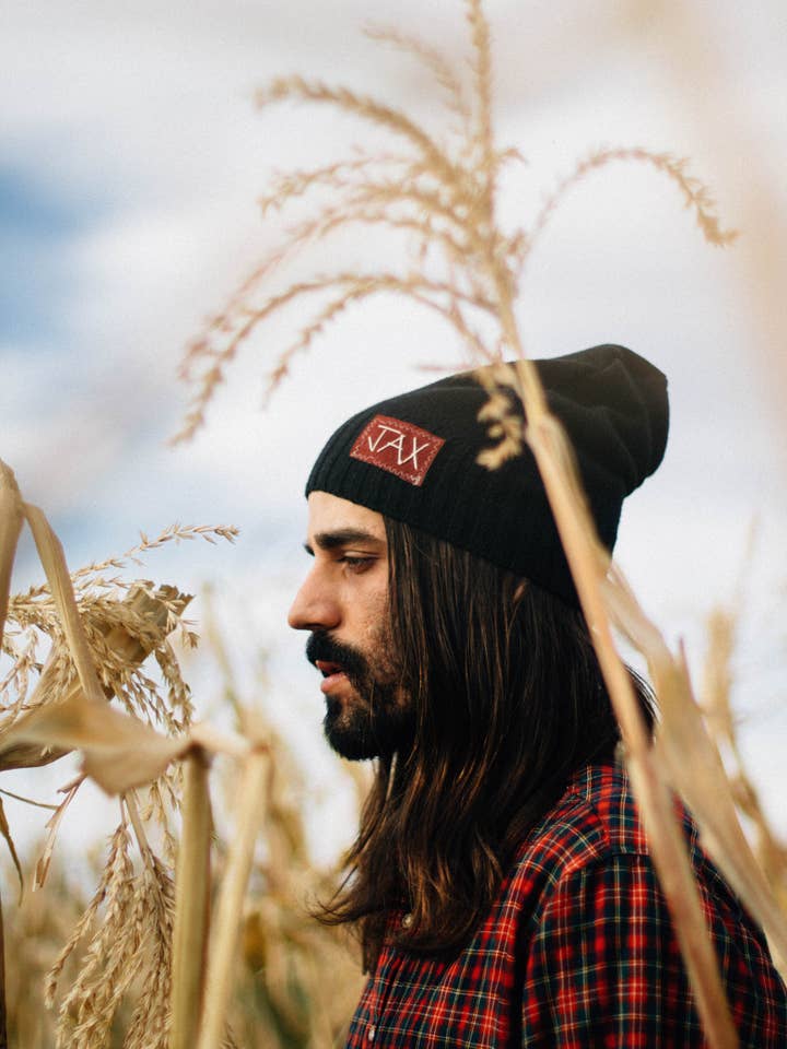 Suéter reciclado unisex Slouch Beanie negro para venta al por mayor de Jax Upcycled