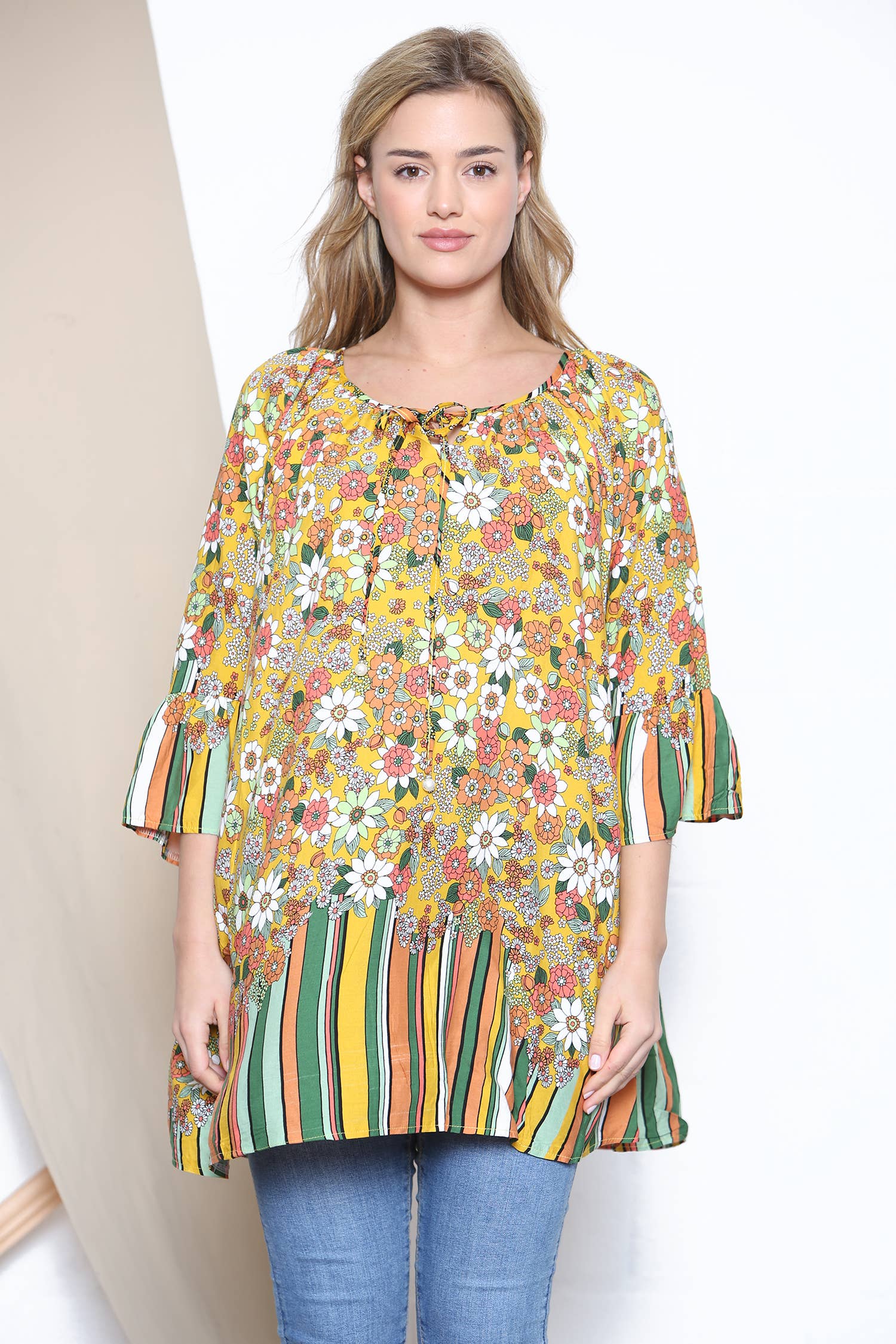 Lucy Sparks - Wholesale Tunic - Women's - Stripe trim floral top16