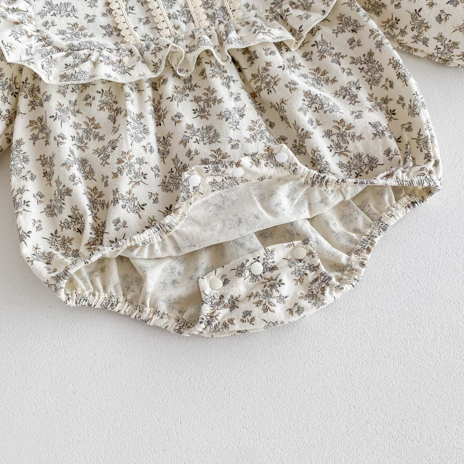 Khaki Spring Arrival Baby Flowers Print Long Sleeves Vintage bodysuit For Girls for wholesale on Faire4