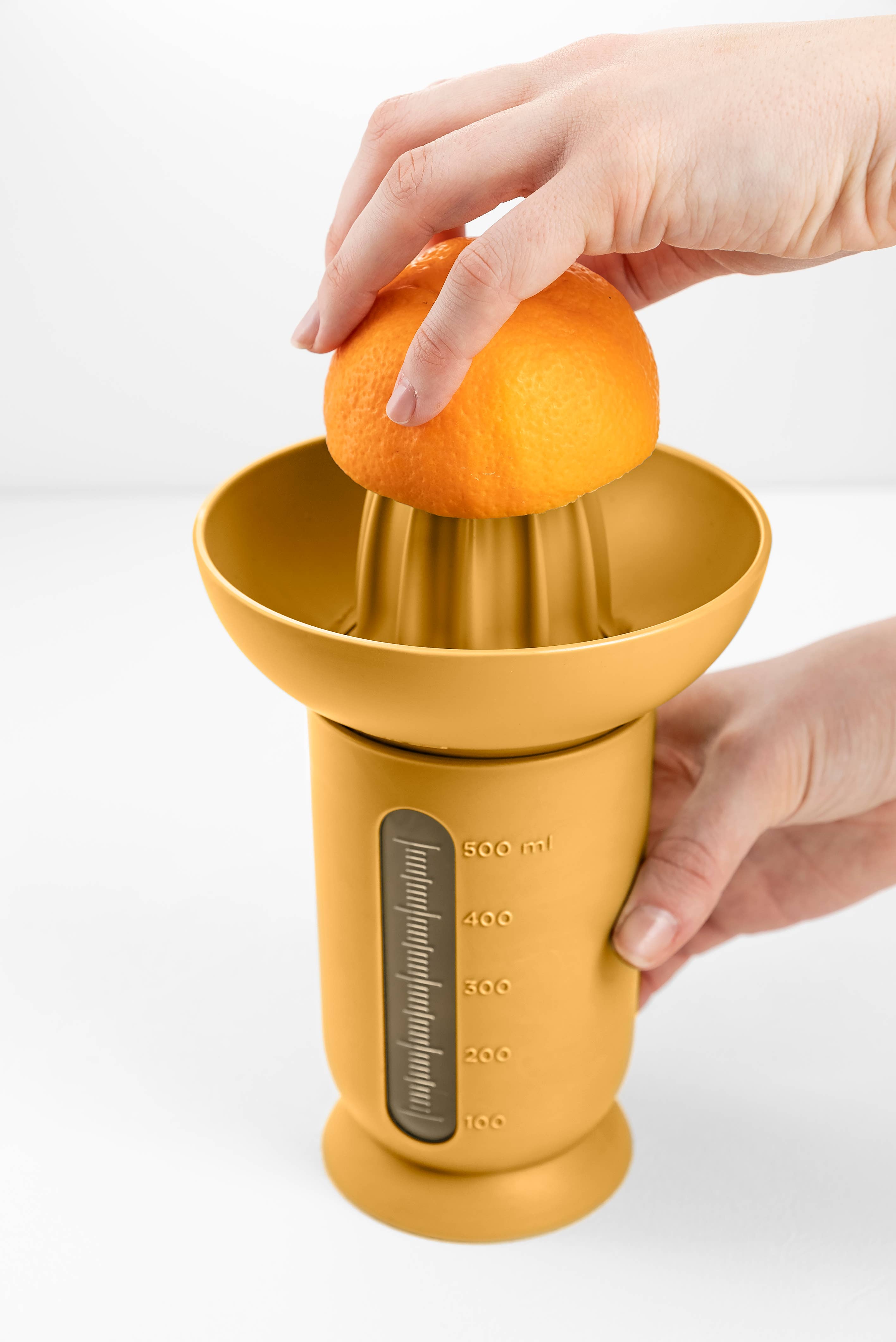 Blim Plus – Espremedor por atacado – Espremedor Ufo com jarra medidora de 500 ml24