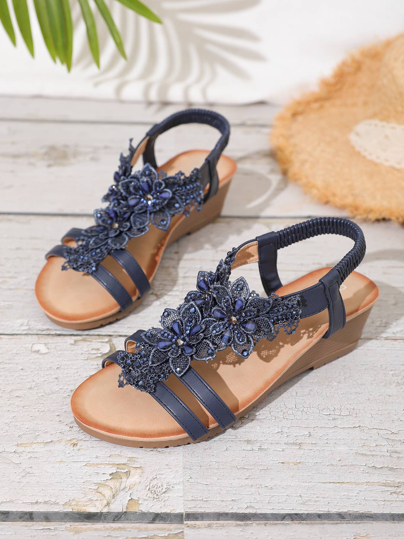 Rentoes – wholesale Sandals – Women's – Ladies‘ Wedged Sandal with Handmade Lace Flowers JS698-320