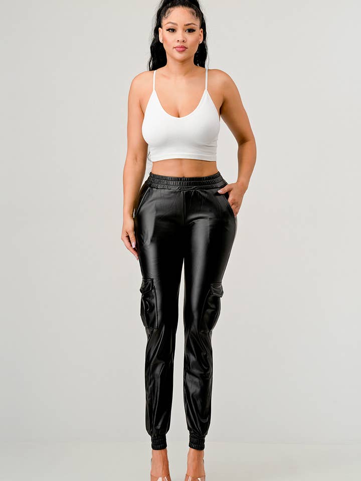 PF206 - Pantalon de jogging cargo taille haute Active en similicuir pour la vente par TOP TIER