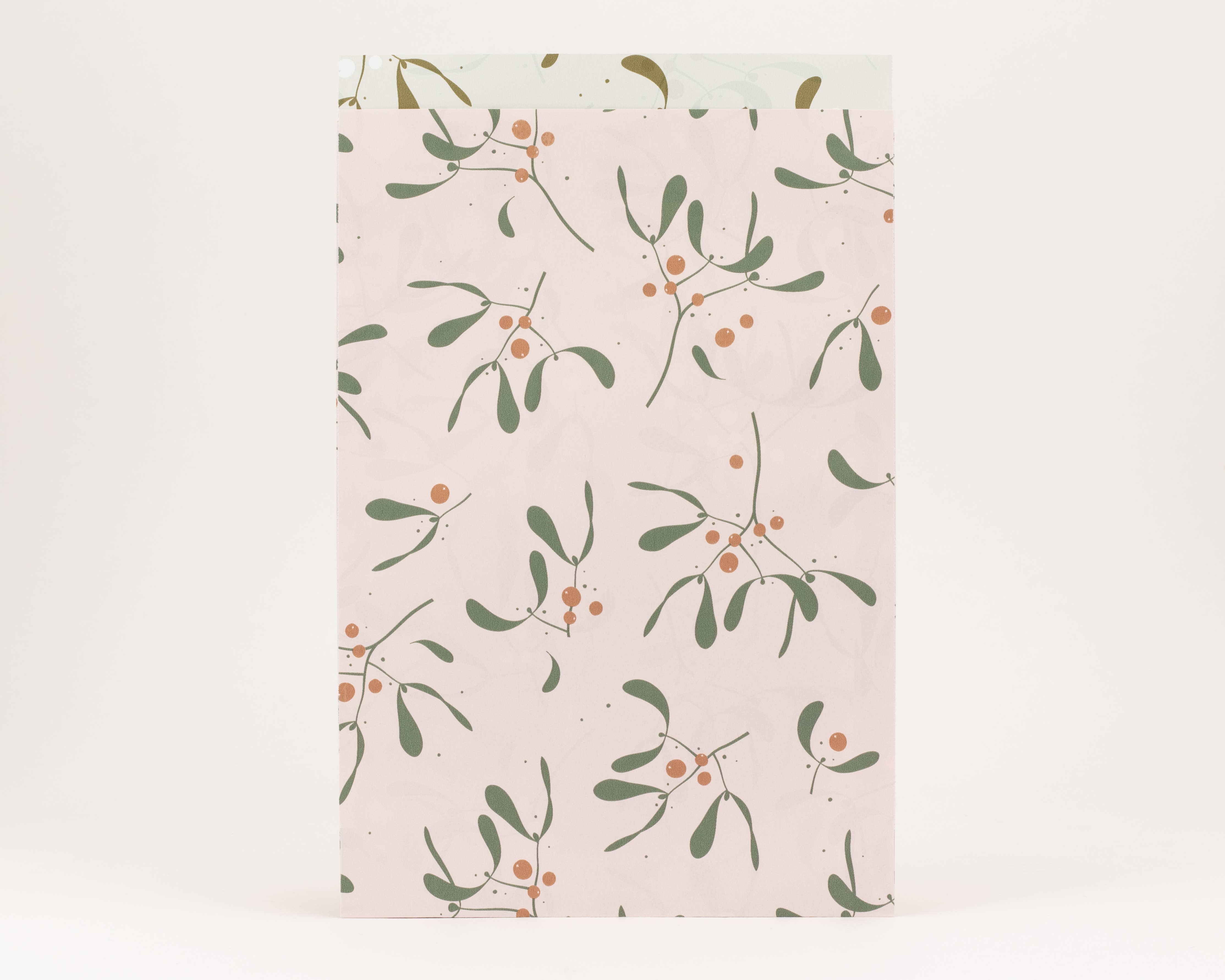 liebevoll verpackt - Wholesale Gift Bag - Paper Bags Mistletoe, Pink (Christmas)1