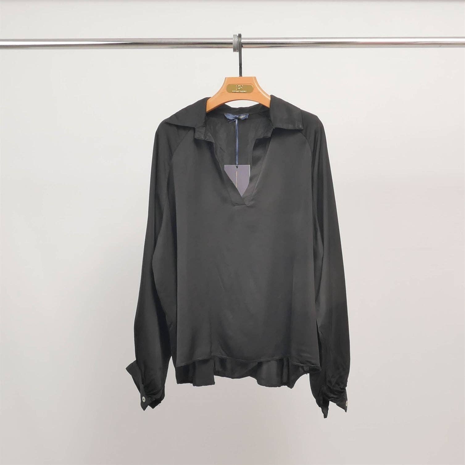 Cecile Wang - Wholesale Tunic - Women's - Fluid tunic with V-neck and long sleeves KD7365VS-24