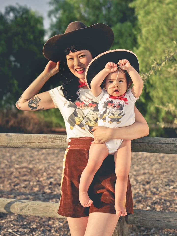 Mischief Made - Wholesale T-shirt (graphic) – women's - Smack! Fitted Tee in Ivory4