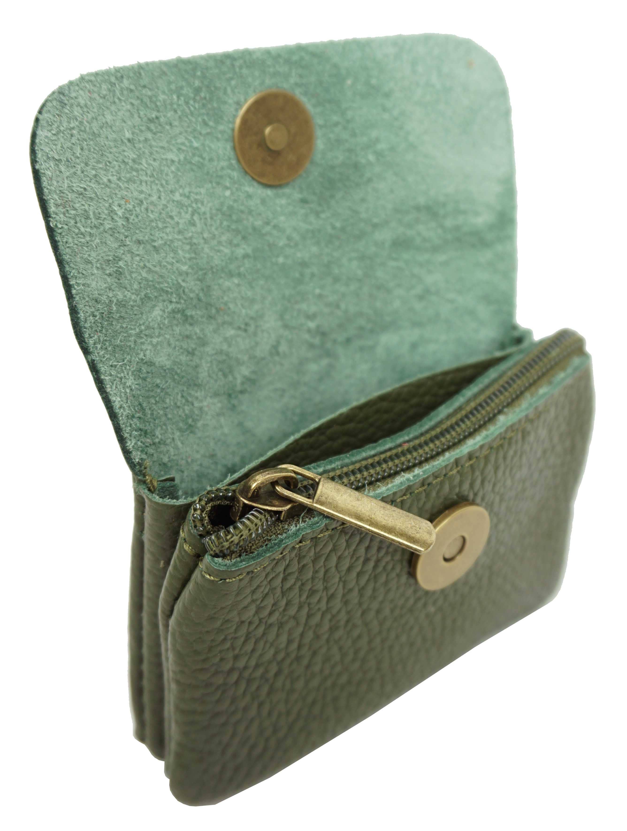 Anais - Wholesale Wallet - Women's - Plain leather wallet with matte gold metal button PMD2700M4