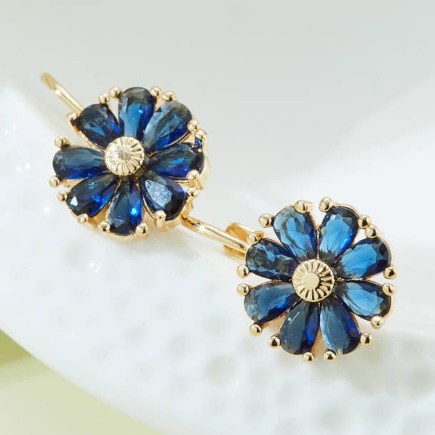 ORECCHINI DAISY ZAFFIRO (PAIO) per la vendita all'ingrosso da parte di Ashlen