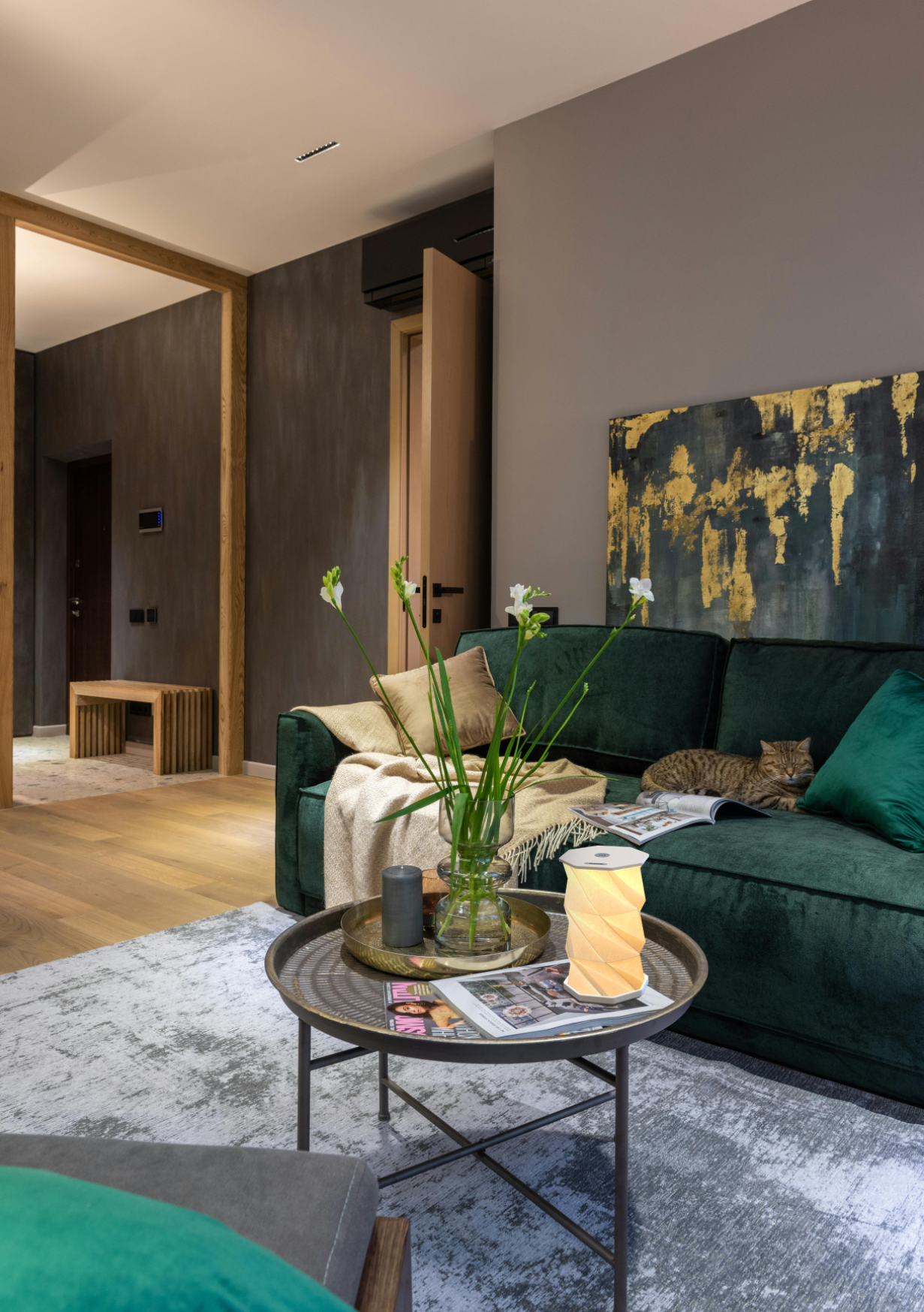 Illumates - Wholesale Accent/Desk Lamp - Illumates Expandable Lamp with White finsh2