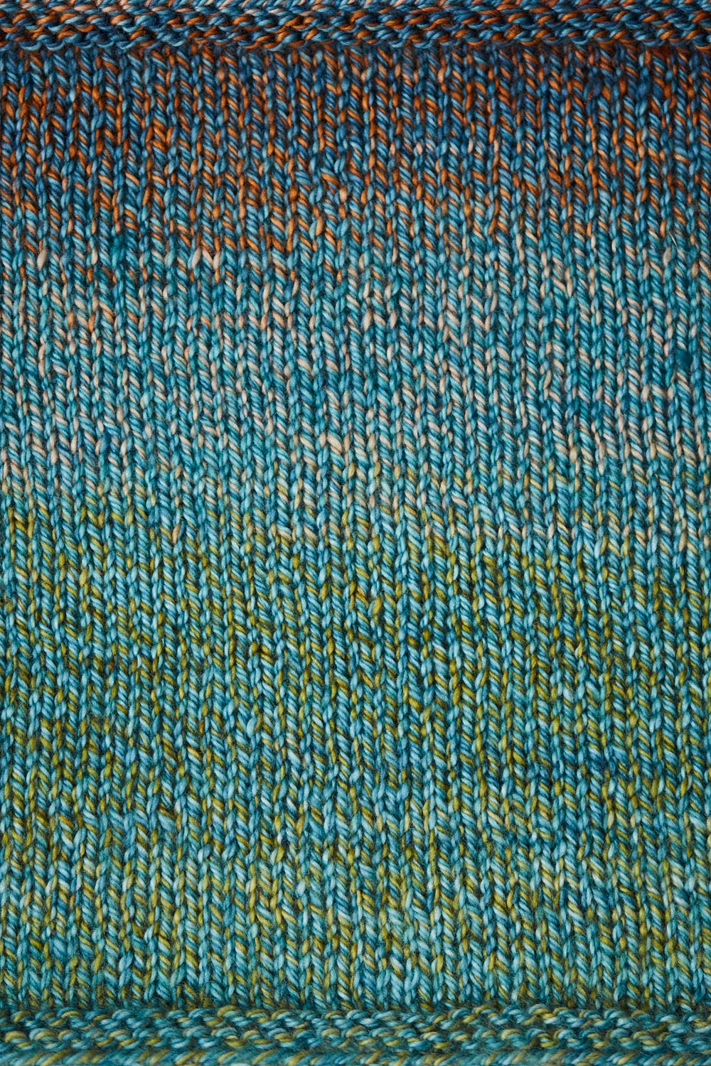 Urth Yarns – wholesale Yarn – Spiral Grain Light Worsted | Sycamore1