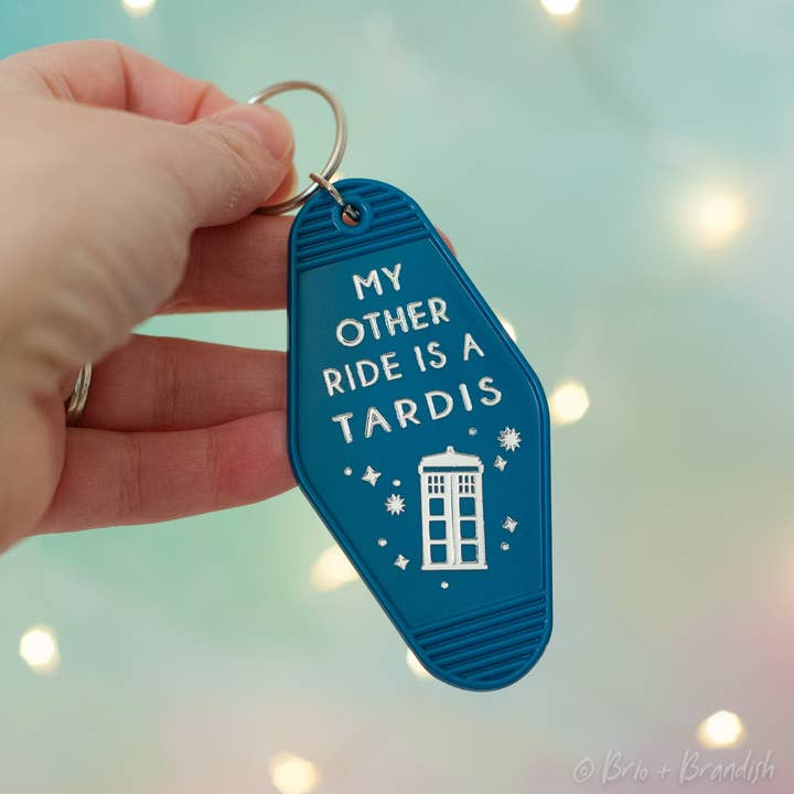 Brio + Brandish - Wholesale Keychain - Unisex - Blue Box Motel Keychain2