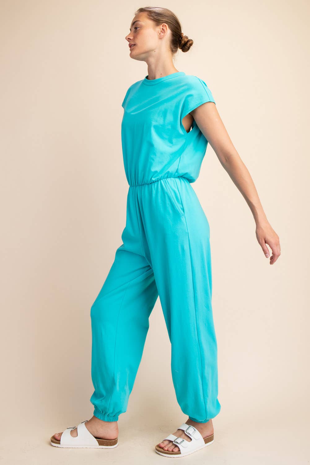 Rae Mode - Wholesale Jumpsuit - Dames - JUMPSUIT VAN LYCRA VAN KATOEN EN OPEN ACHTERKANT15