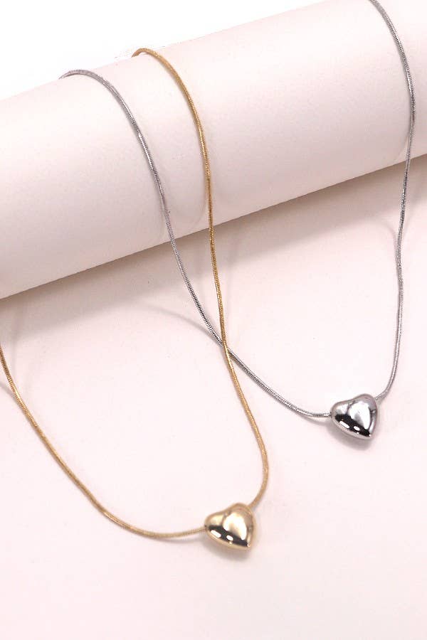 JOSSLYN by wall to wall - Wholesale Pendant/Charm Necklace - MINI PUFF HEART PENDANT SNAKE CHAIN NECKLACE | 80N5036