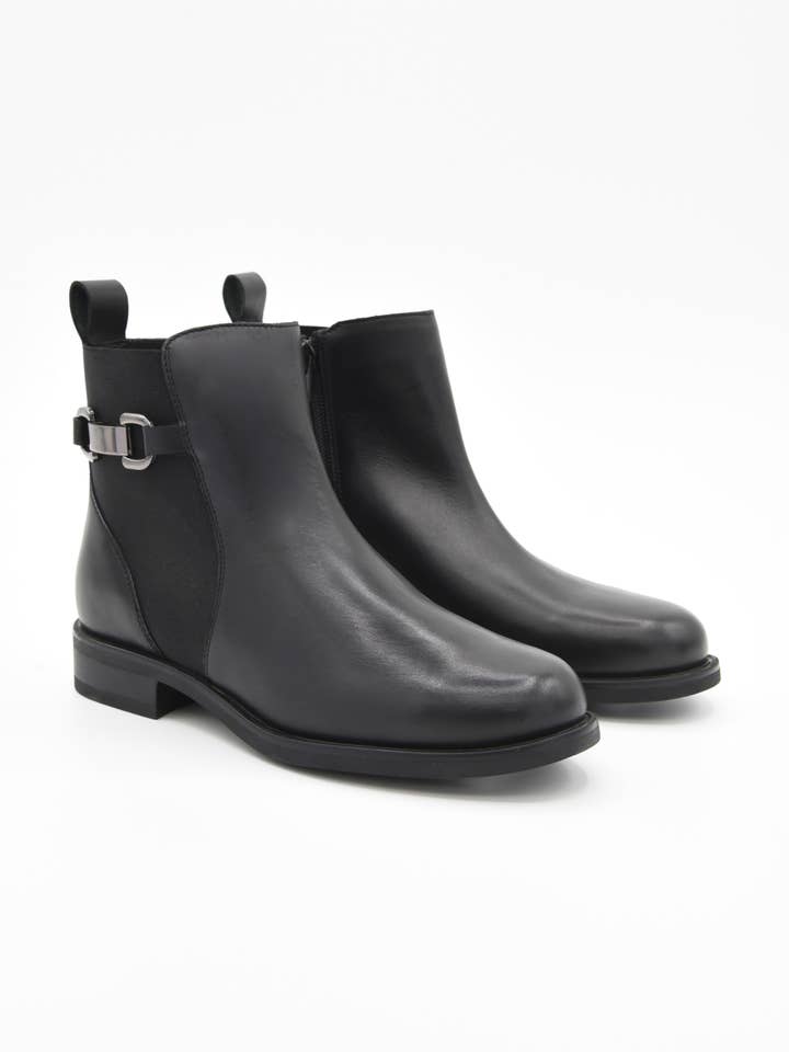 ROSA AMADA - Wholesale Booties - Women's - Leather Chelsea Boot With Side Metal Detail0