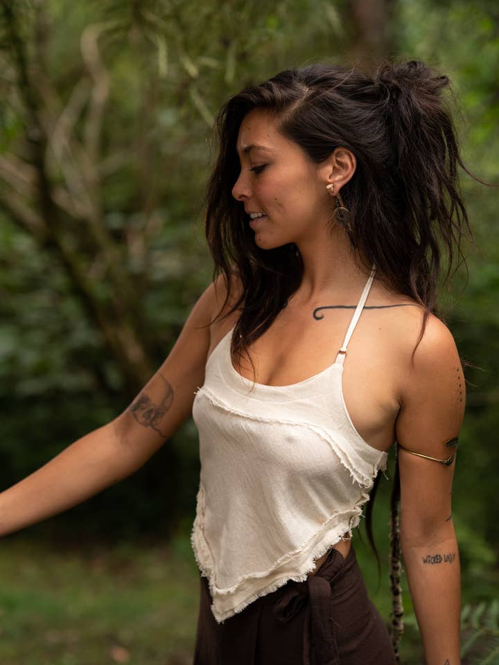 Kahili Top - Creme voor wholesale door Arya Clothing