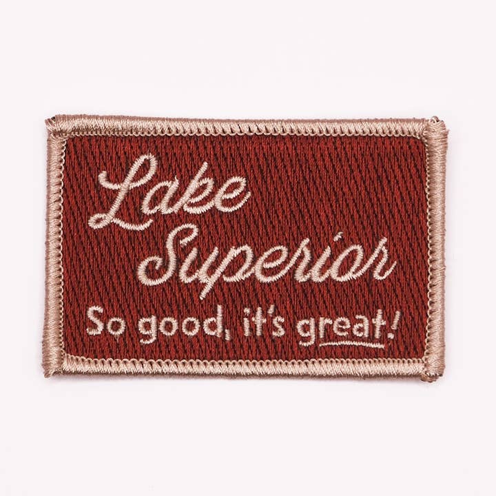 Écusson thermocollant brodé de style vintage Lake Superior pour la vente par Molly Illustration