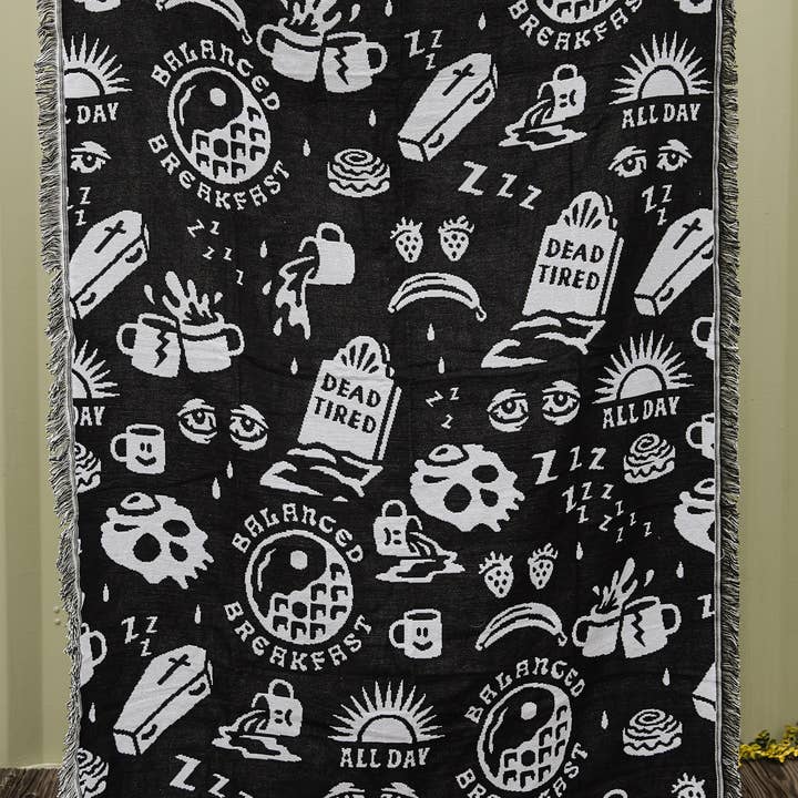 Pyknic - Wholesale Throw Blanket - Dead Tired Cotton Blanket with Coffee Graphic Pattern
