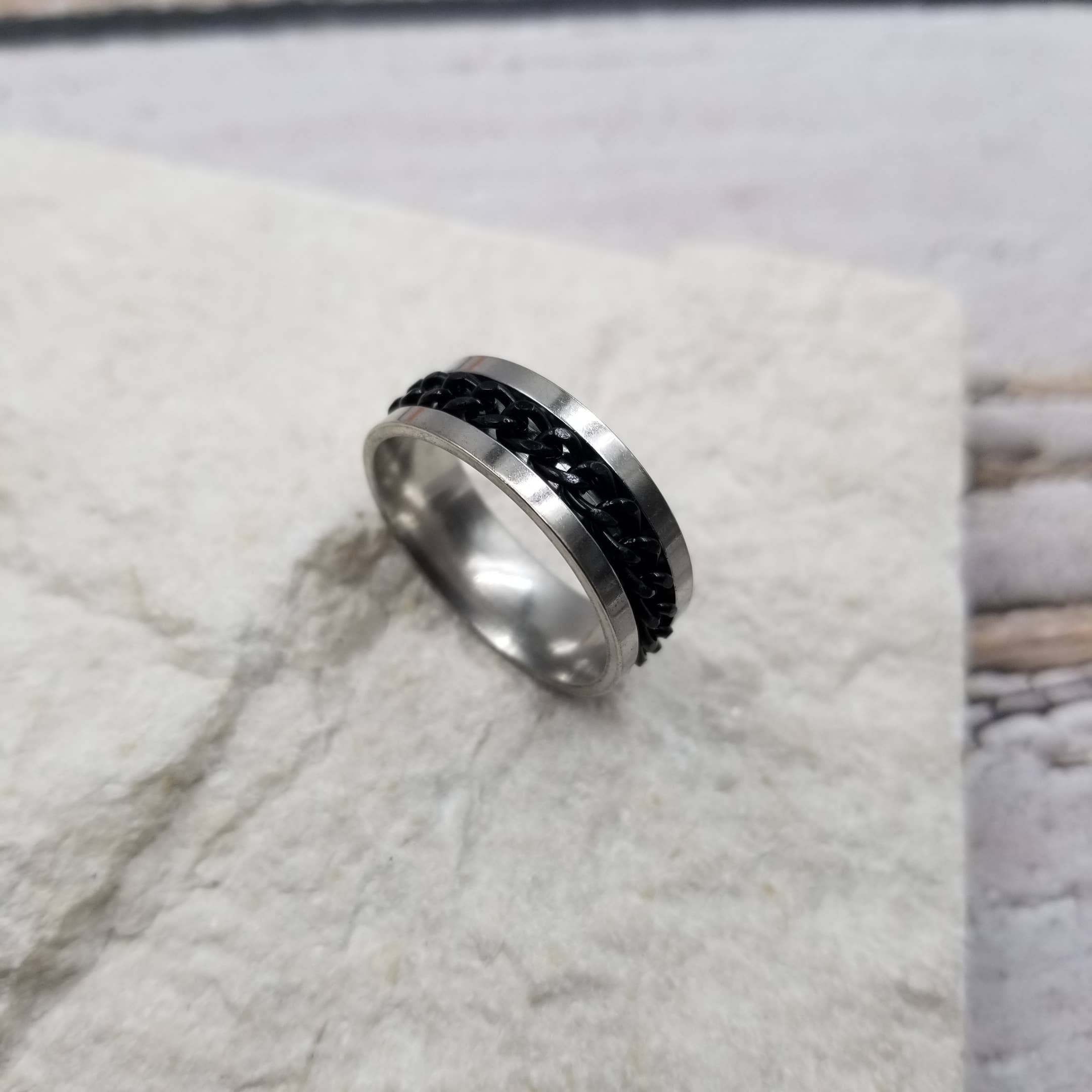 Treasure Wholesale - Venta al por mayor Anillo de banda/apilable - Anillos giratorios de ansiedad con abridor de botellas de cadena giratoria1