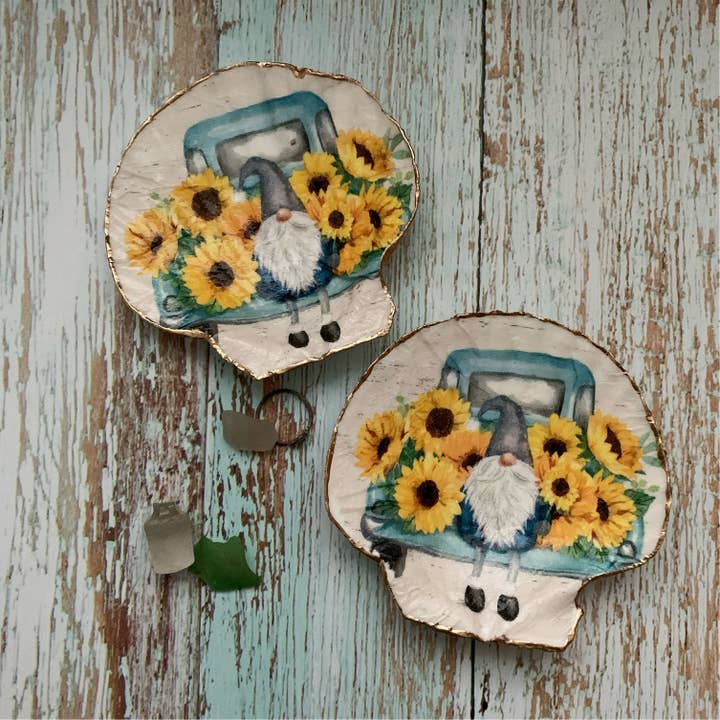 Zonnige kabouters voor wholesale door Serenity Shells