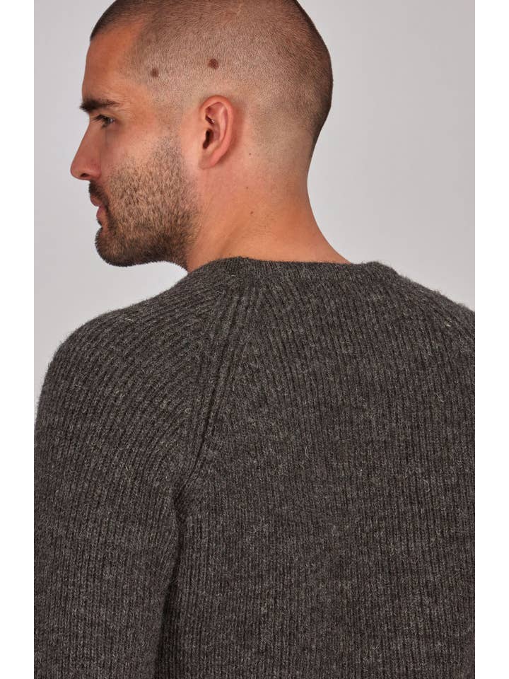 Paul James Knitwear - Wholesale Knitted jumper – Men′s - Mens Sheepsoft British Wool Fisherman Rib Knit Jumper13