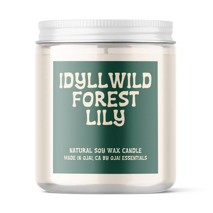 Bougie en cire de soja « Lys de la forêt d'Idyllwild » pour la vente par Ojai Essentials