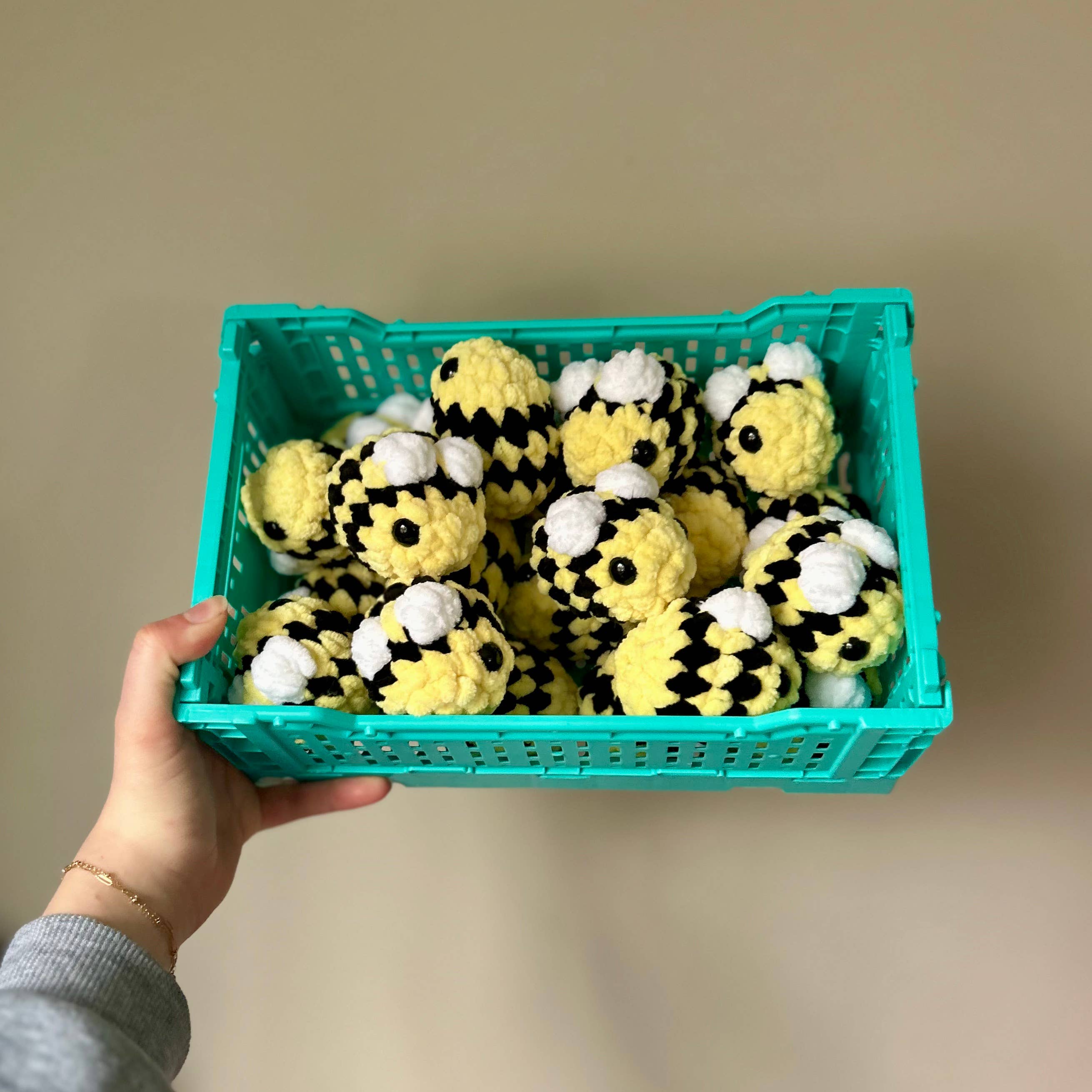 Crochet by Jolene - Wholesale Stuffed/plush toy – Kids & baby - Crochet Mini Bumblee Bee