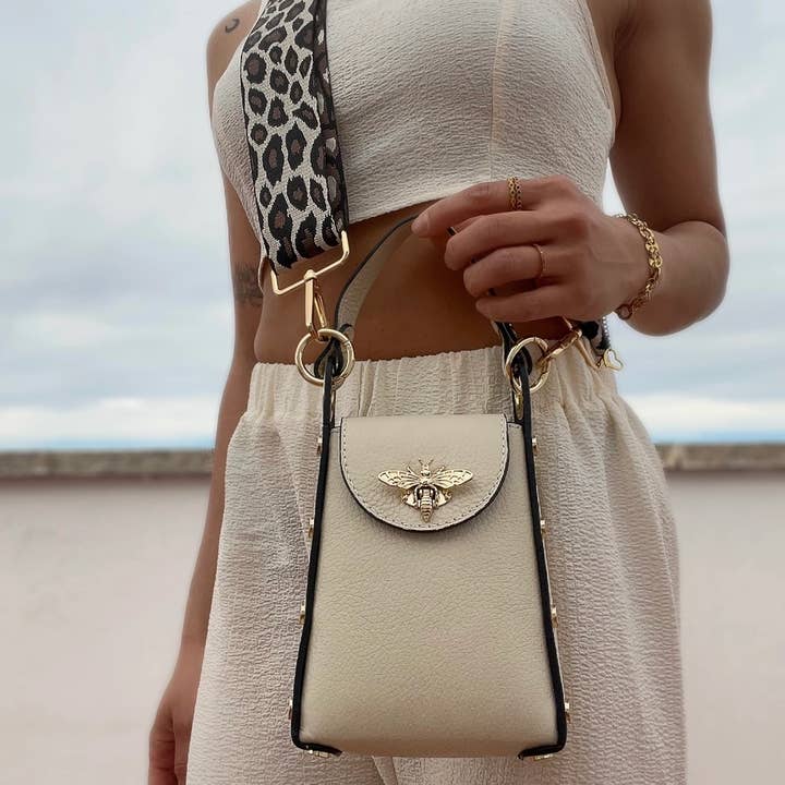 Cassette Barcelona - Wholesale Crossbody Bag - Women's - Cassette - The Bee Bag Coral Leather Hand & Crossbody Bag