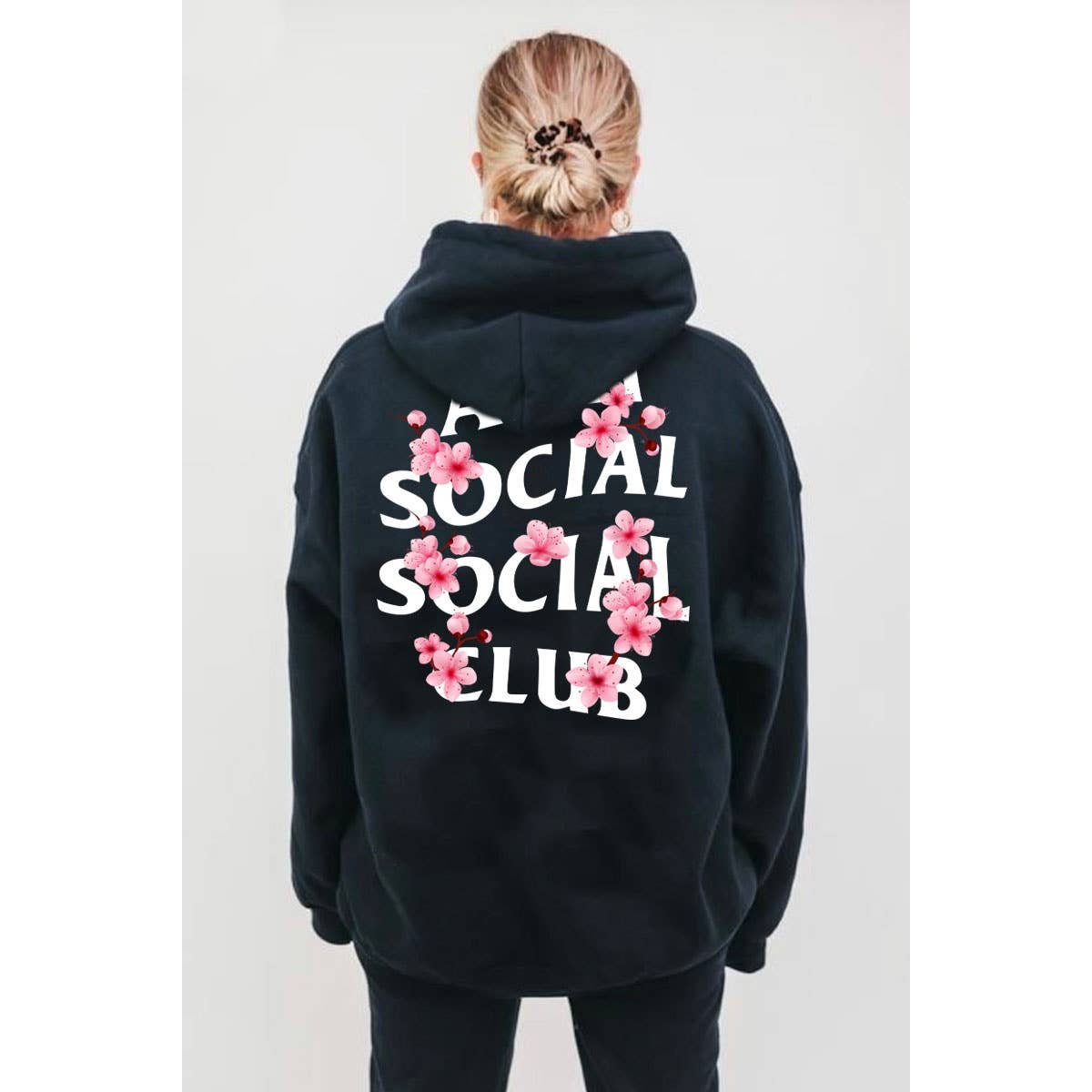 crashangel.us - Wholesale Hoodie - Women's - SOCIAL CLUB FORNT BAG GRAPHIC HOODIE0