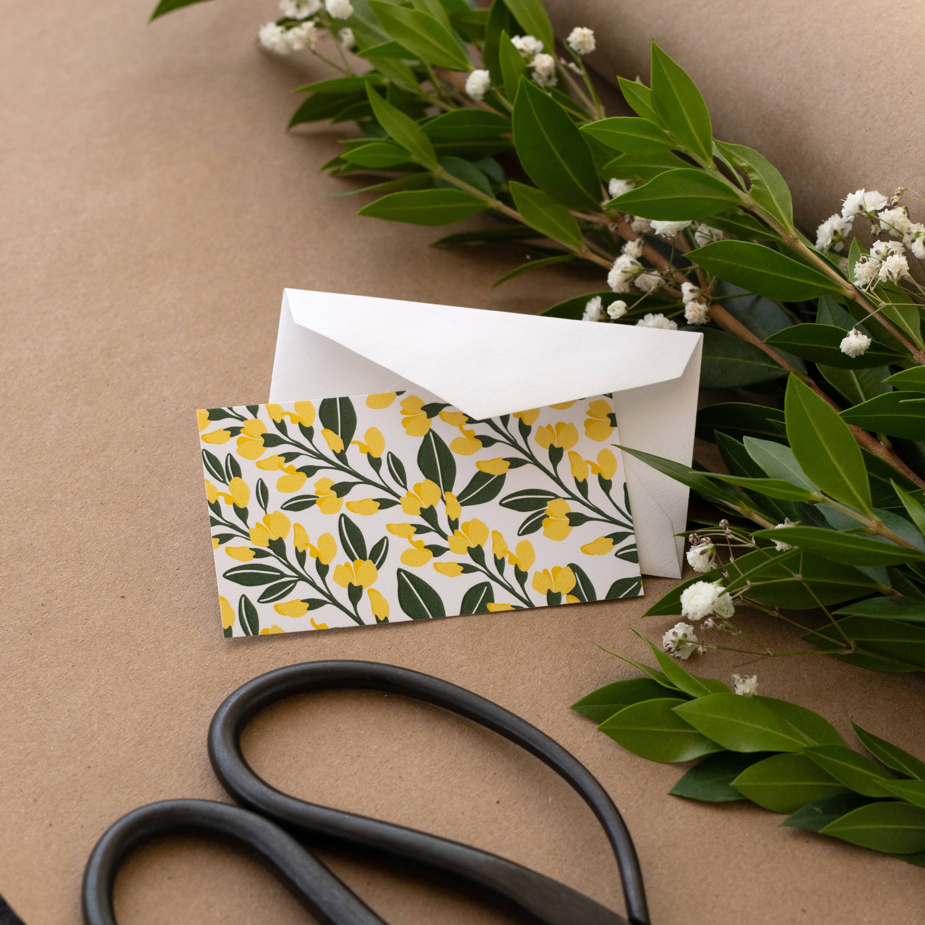 HAZELMADE® Tea Towels + Gifts - Wholesale Stationery/notecard set - Yellow Flowers Mini Note Set | Cards1
