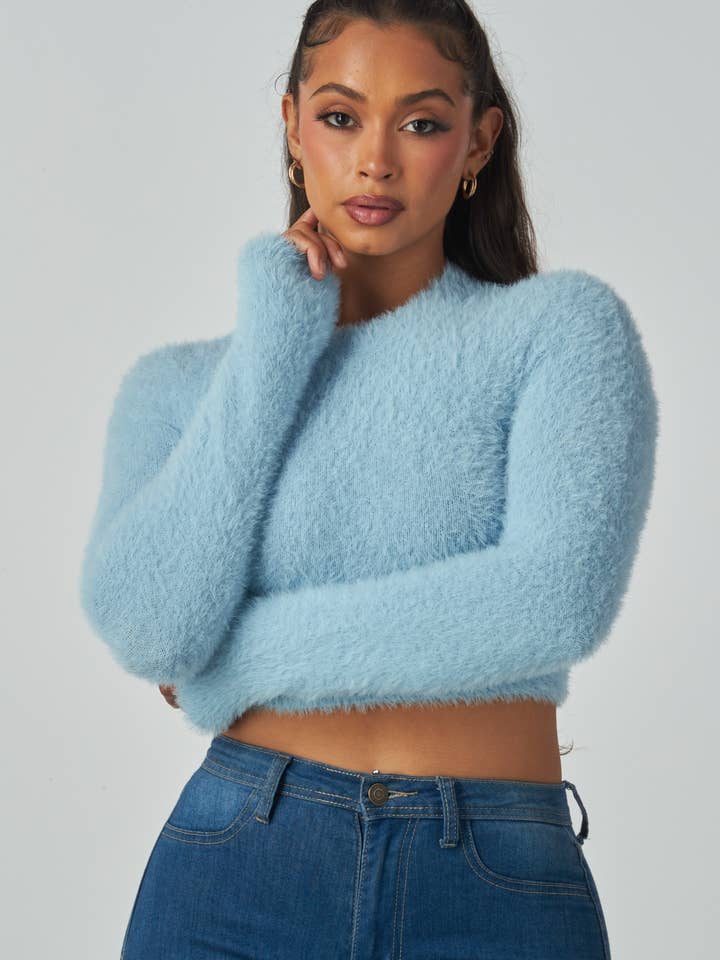 Hot & Delicious - Wholesale Knit Top - Women's - Olanes Fuzzy Crop Top (HAT2565A)5
