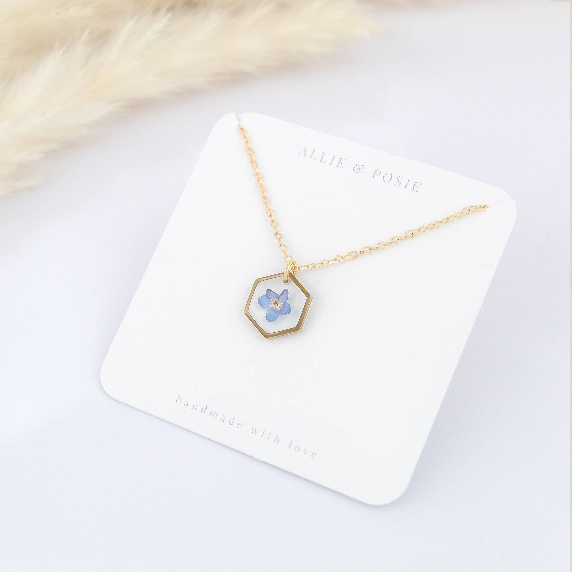 Allie and Posie – wholesale Pendant/charm necklace – ZORA Hexagon forget-me-not necklace12