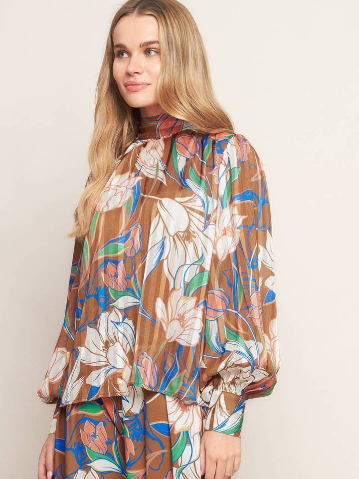 A printed woven top - IT13252 for wholesale by FLYING TOMATO