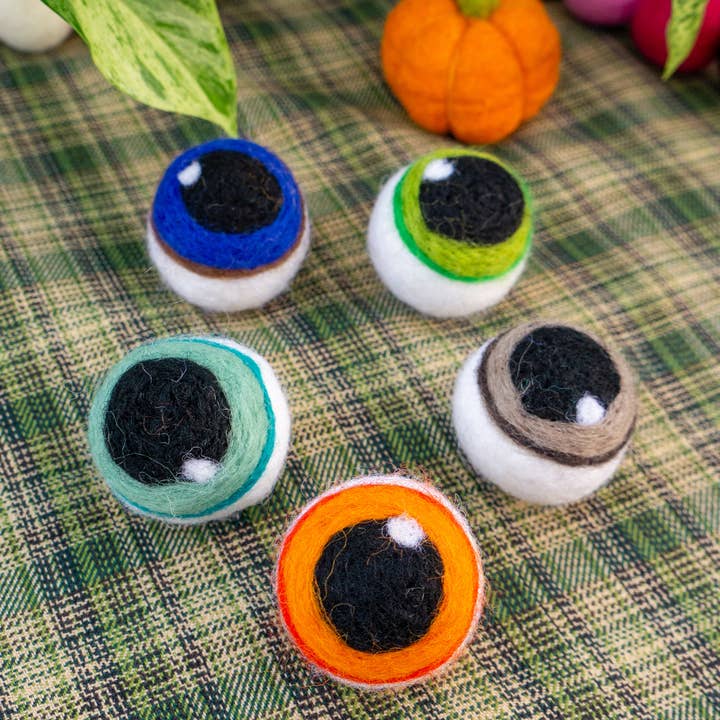 Friendsheep - Vendita all'ingrosso Giocattoli per animali - Cani e gatti - Set di 5 giocattoli e deodoranti ecologici Spooky Eyeball1