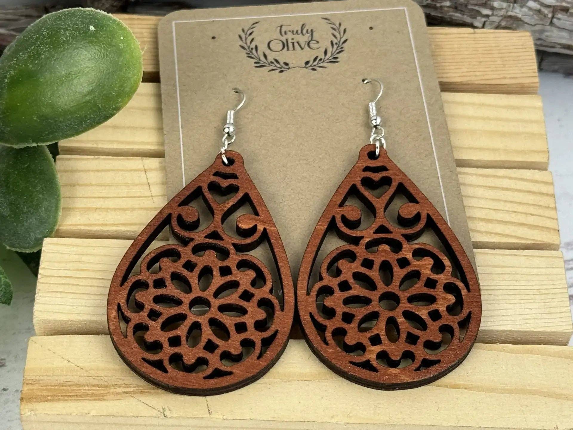 Truly Olive – Brincos de argola por atacado – Brincos em Madeira Natural1