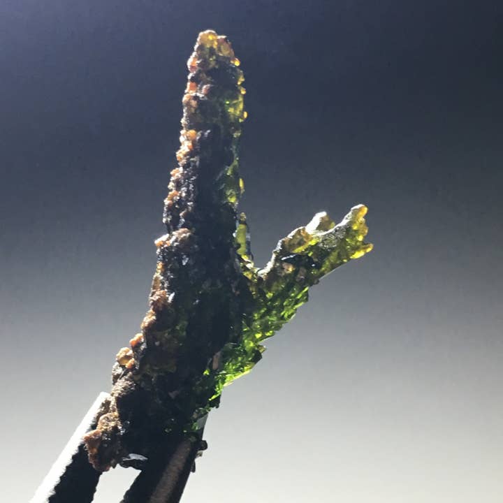 Wildheart Crystals - Wholesale Spiritual Stone/Crystal - Nice Green Terminated Zincite Crystal6