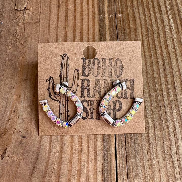 Boho Ranch Shop – wholesale Solitärörhängen – Västra Hästsko Stud Rhinestone Örhängen4