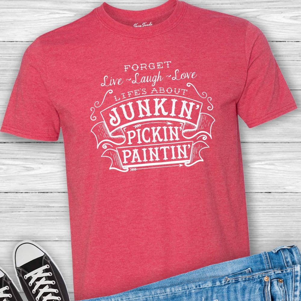 Suzy Swede – wholesale Screen printed t-shirt – unisex – Life's About Junkin' Pickin' and Paintin' Tshirt | Vintage1