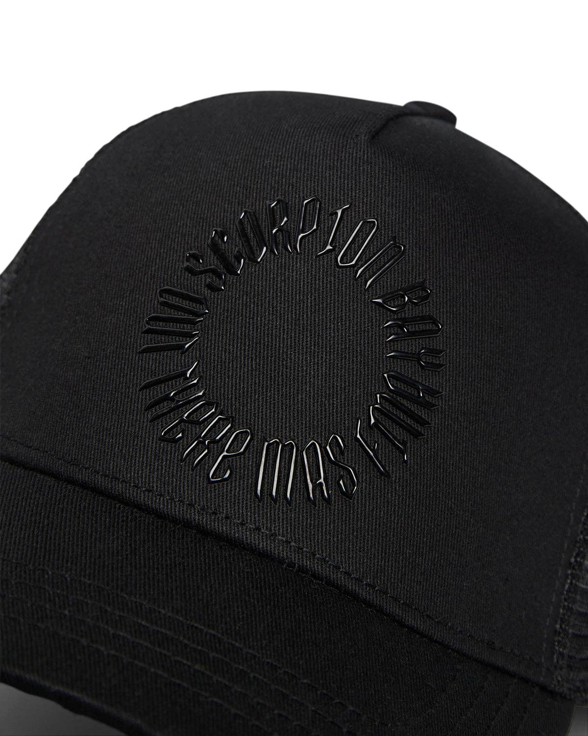 Scorpion Bay - Wholesale Truckerpet - Uniseks - Truckerpet met verhoogde "Gothic Lettering" grafiek2