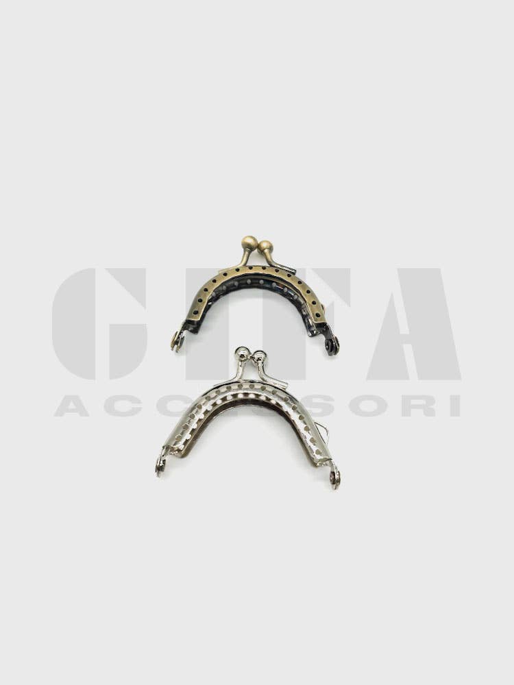 Gifa Accessori - Vendita all'ingrosso Fibbie per cintura - Clic clac con fori per portamonete cm 5,5 x 4,51