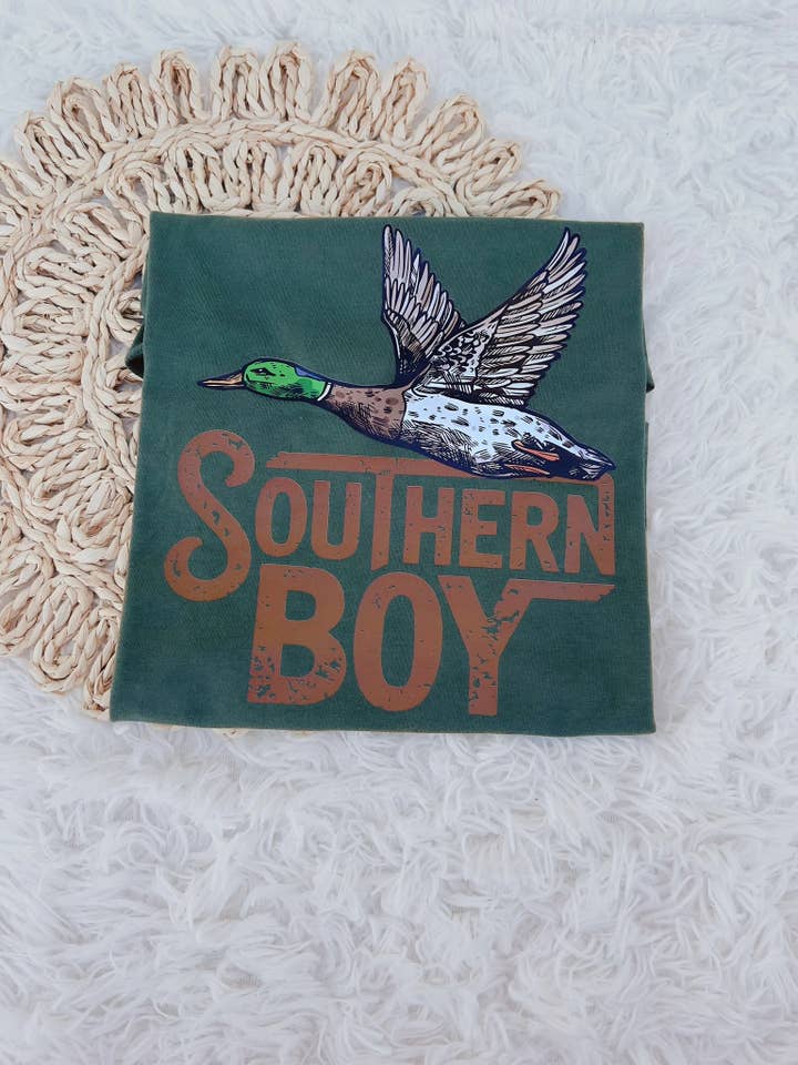 Southern Boy T-shirt voor wholesale door Signs By Aprils LLC