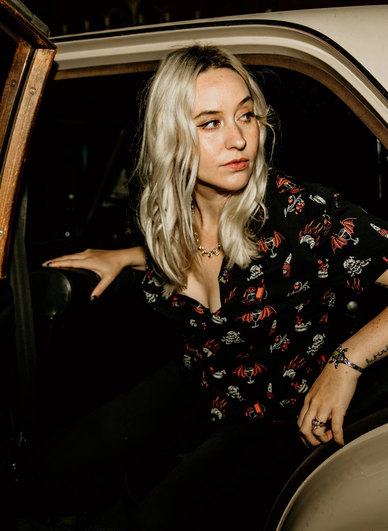 Pyknic - Wholesale Button Down Shirt - Unisex - Le Sigh French Wine Cheese Baguettes & Croissants Button-Up3