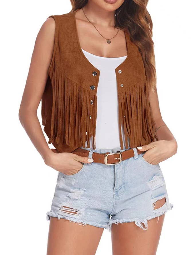 UNISHE - Wholesale Outerwear Vest - Women's - Summer Tops Plain Suede Snap Button Tassel Vest ZK10374