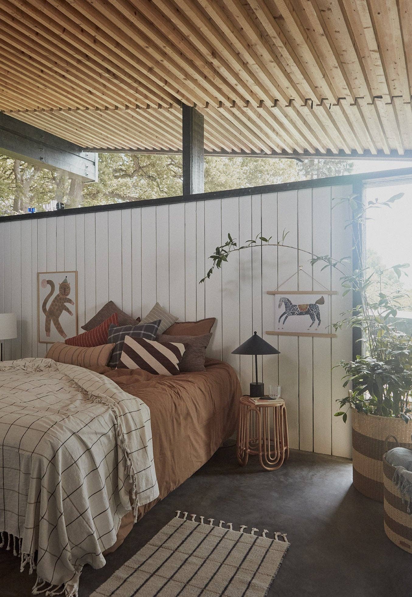 OYOY LIVING DESIGN - Wholesale Stool - Rainbow Stool - Nature4