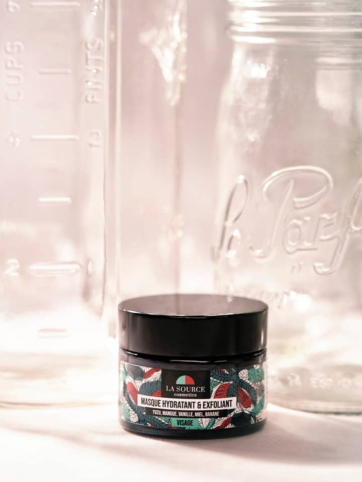 Exfoliating mask for wholesale by La Source Cosmetics