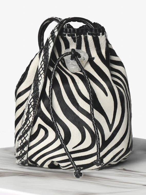 Nirmala | Zebra ponyhaar voor wholesale door IACOBELLA