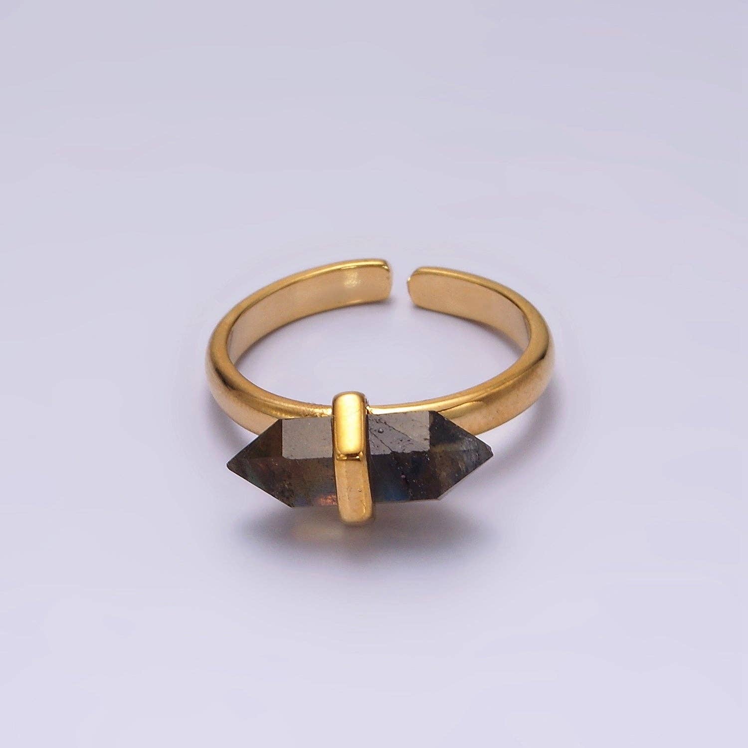 Aim Eternal - Vendita all'ingrosso Anelli con pietra singola/solitario - Anello a bacchetta punta in pietra naturale placcato oro 14K | O688 - O6978