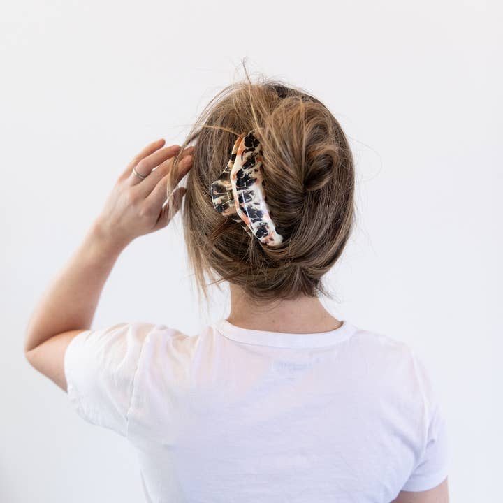 Headbands of Hope | One Purchased One Donated – wholesale Hårklämma - Dam – Stor klämma - Svart + Korallmarmor